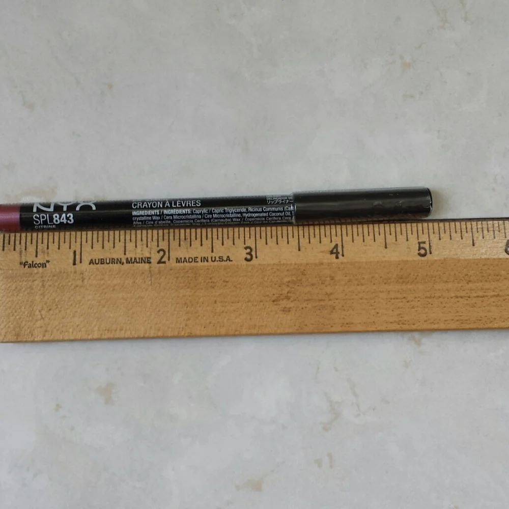 NYX SPL843 Citrine lipliner